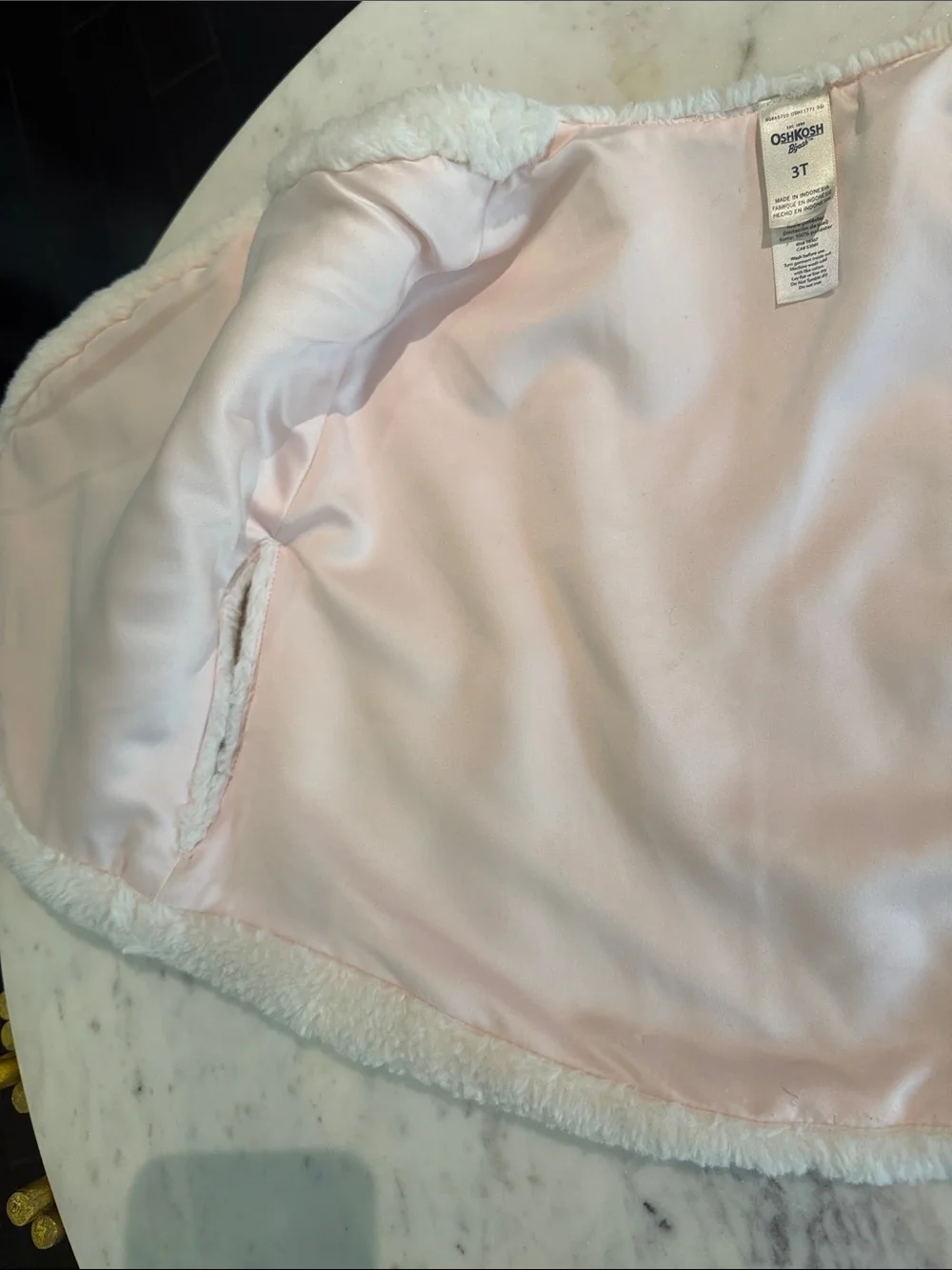OshKosh B'gosh Cream Faux Fur Cape with Pink Lining